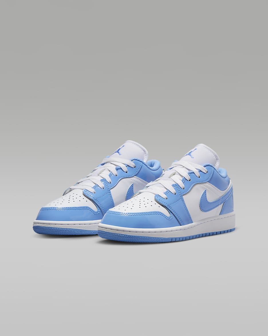 Blue low top jordans discount